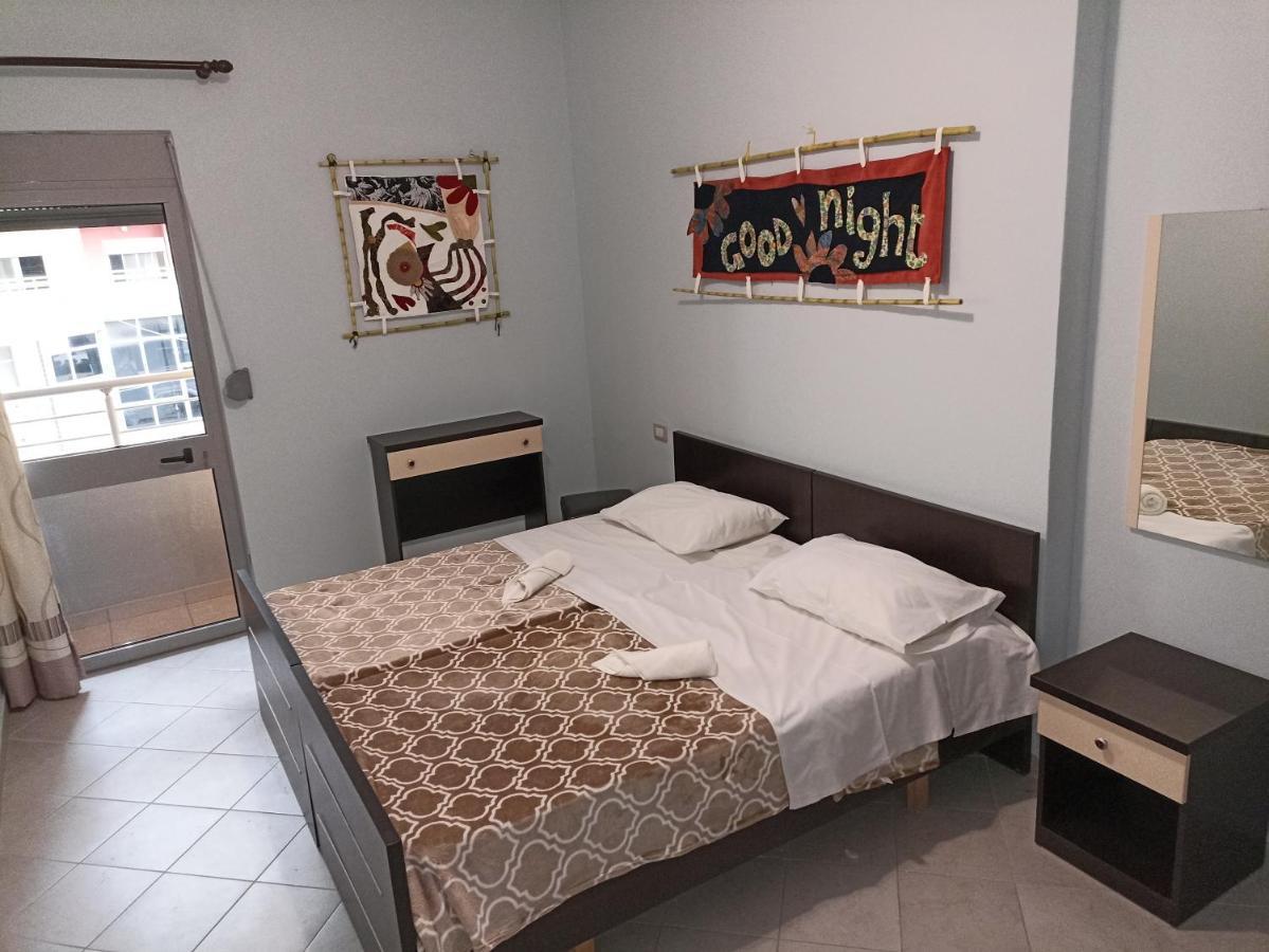10 Apartmants Olimpia Mir Durres Exterior photo
