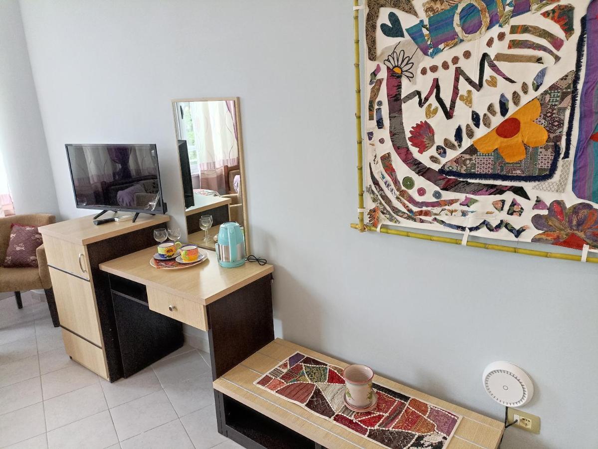 10 Apartmants Olimpia Mir Durres Exterior photo