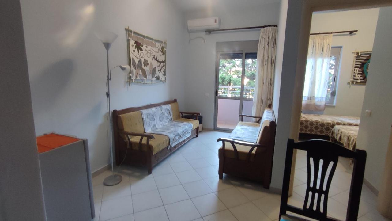 10 Apartmants Olimpia Mir Durres Exterior photo