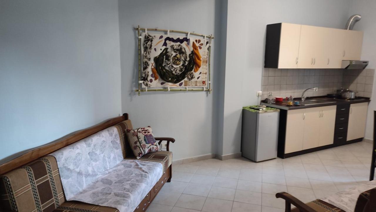 10 Apartmants Olimpia Mir Durres Exterior photo